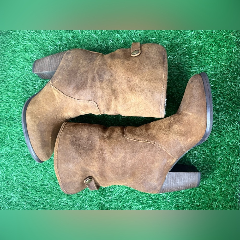 UGG Layna Sheepskin Cuff Winter Boots Size 5 - Picture 6 of 11
